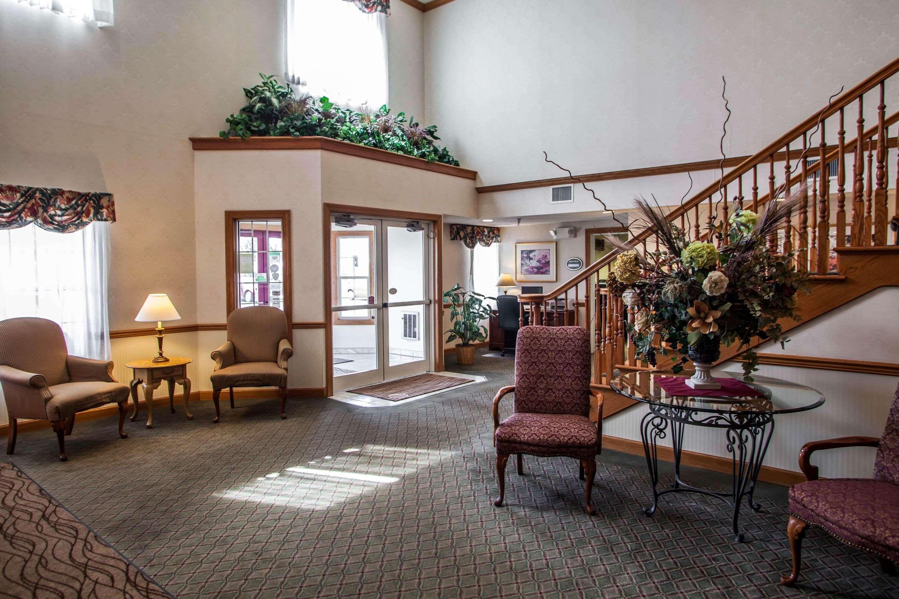 Comfort Inn & Suites Geneva- West Chicago Εξωτερικό φωτογραφία